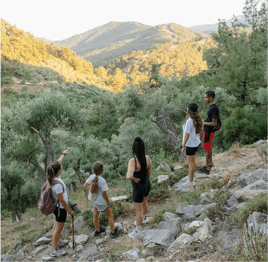 Makryammos hiking